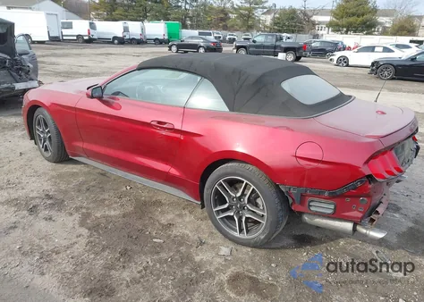 2018 Ford Mustang Ecoboost z USA, uszkodzony, nr VIN 1FATP8UH3J5173948